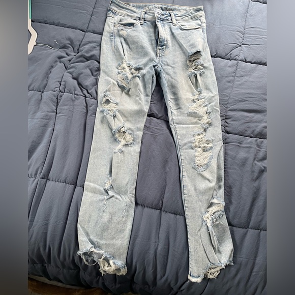 American Eagle Outfitters Denim - AE High Rise Distressed Jegging Crop